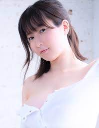 สะกดหัวใจตั้งแต่รอยยิ้มแรก “Runa Asami” นักแสดงสาวพราวเสน่ห์ ผู้ครองใจผู้ชมด้วยความอบอุ่นและผลงานคุณภาพ